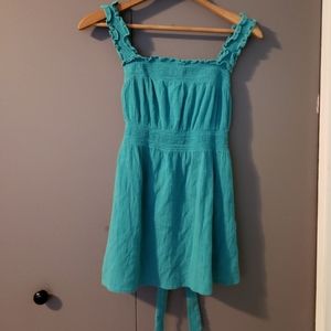 Motherhood Sz M Smocked Top